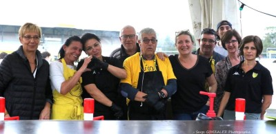 FB_IMG_1666704084881.jpg (55.16 Kio) Vu 2416 fois Les bénévoles mis à l'honneur.<br />(photo de Serge Gonzalez)