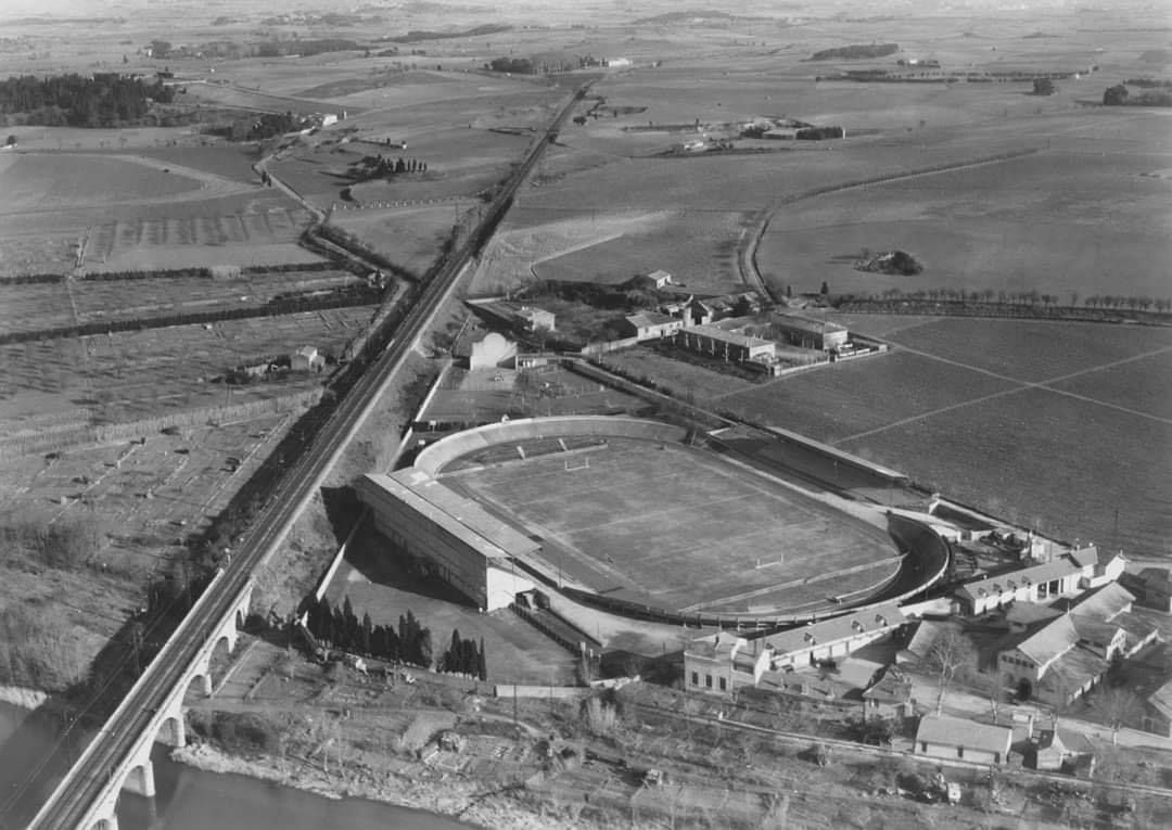 domec_1950.jpg